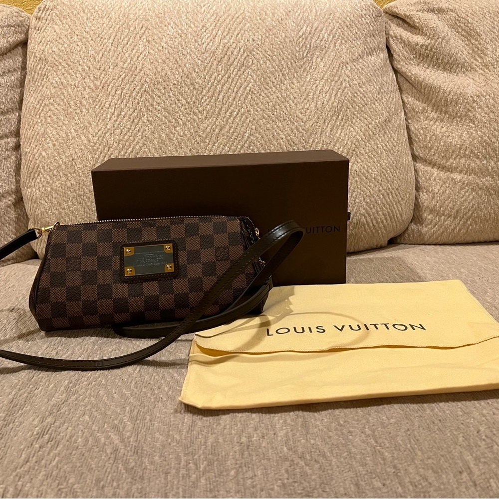 Louis Vuitton Eva Handbag